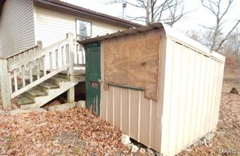 NON SUBDIVISION - Residential
