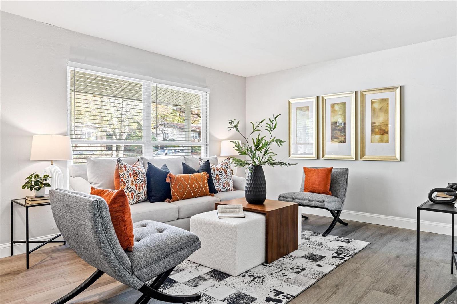 Hazelwood, Missouri 63042, United States, 4 Bedrooms Bedrooms, ,2 BathroomsBathrooms,Residential,Pending,43207