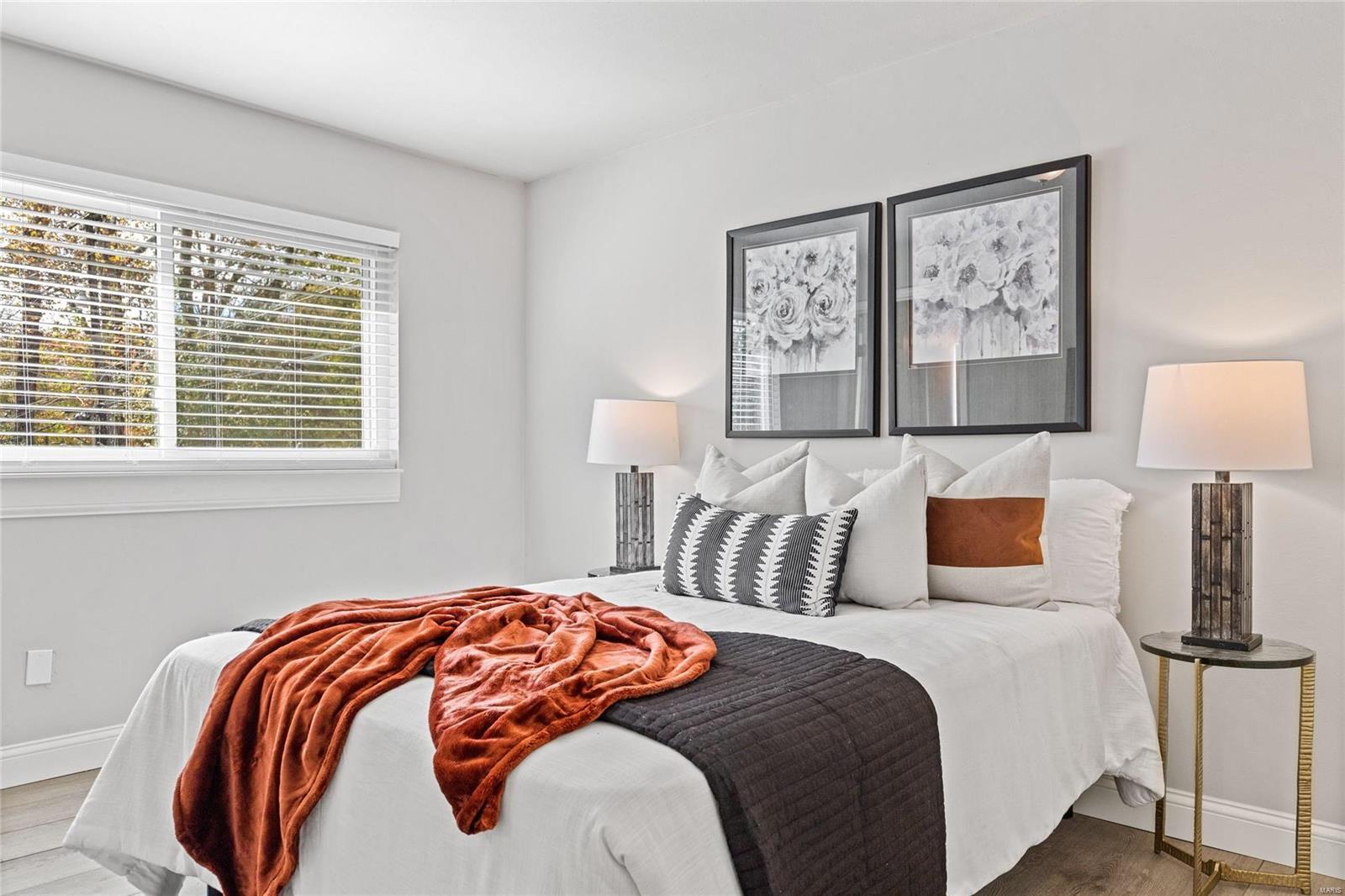 Hazelwood, Missouri 63042, United States, 4 Bedrooms Bedrooms, ,2 BathroomsBathrooms,Residential,Pending,43207