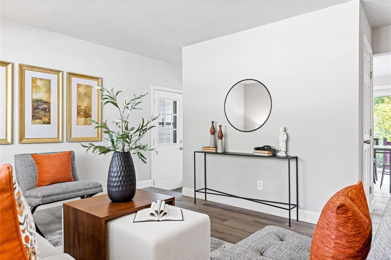 Hazelwood, Missouri 63042, United States, 4 Bedrooms Bedrooms, ,2 BathroomsBathrooms,Residential,Pending,43207