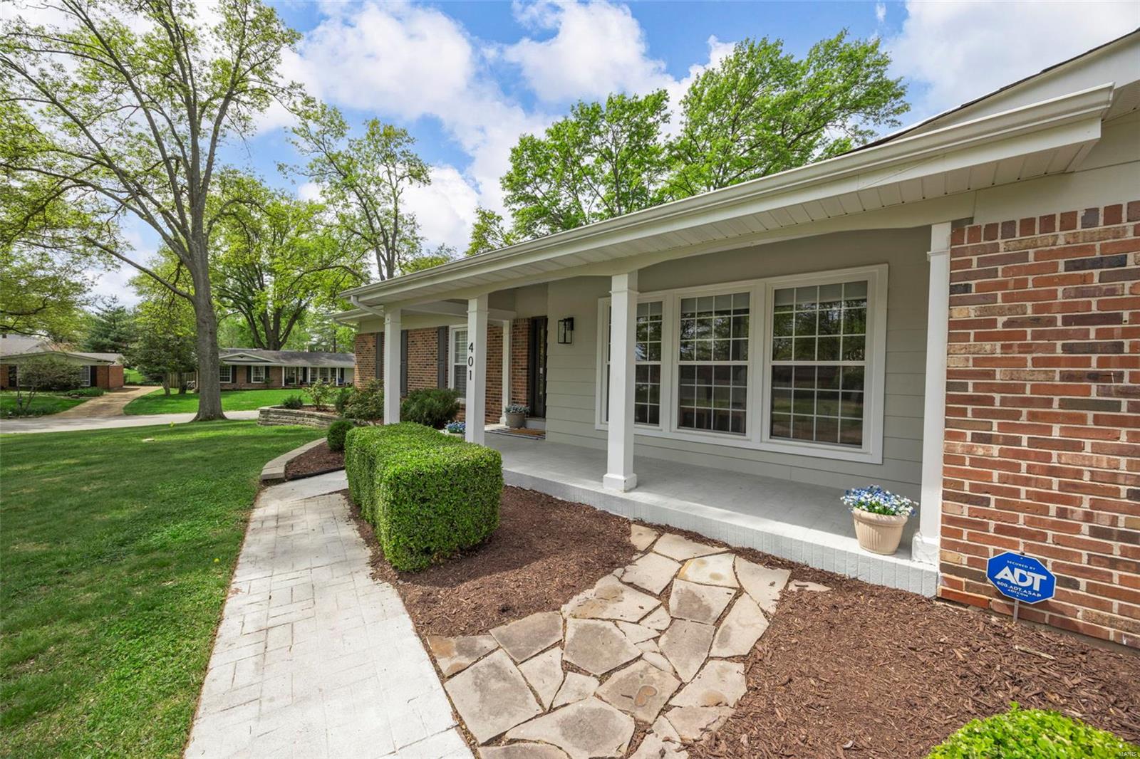 401 Tamarack Drive