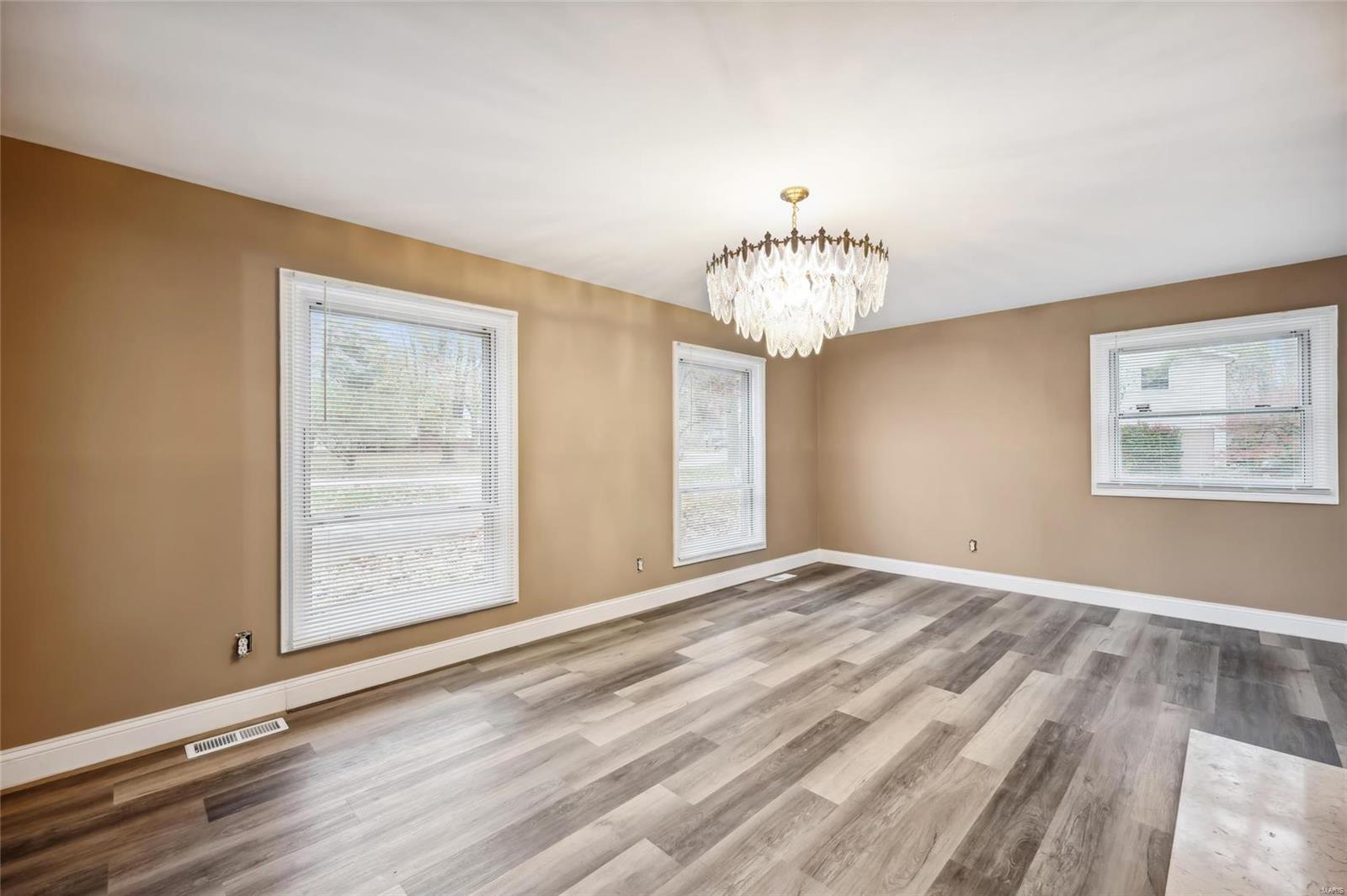15 Chamblee Lane