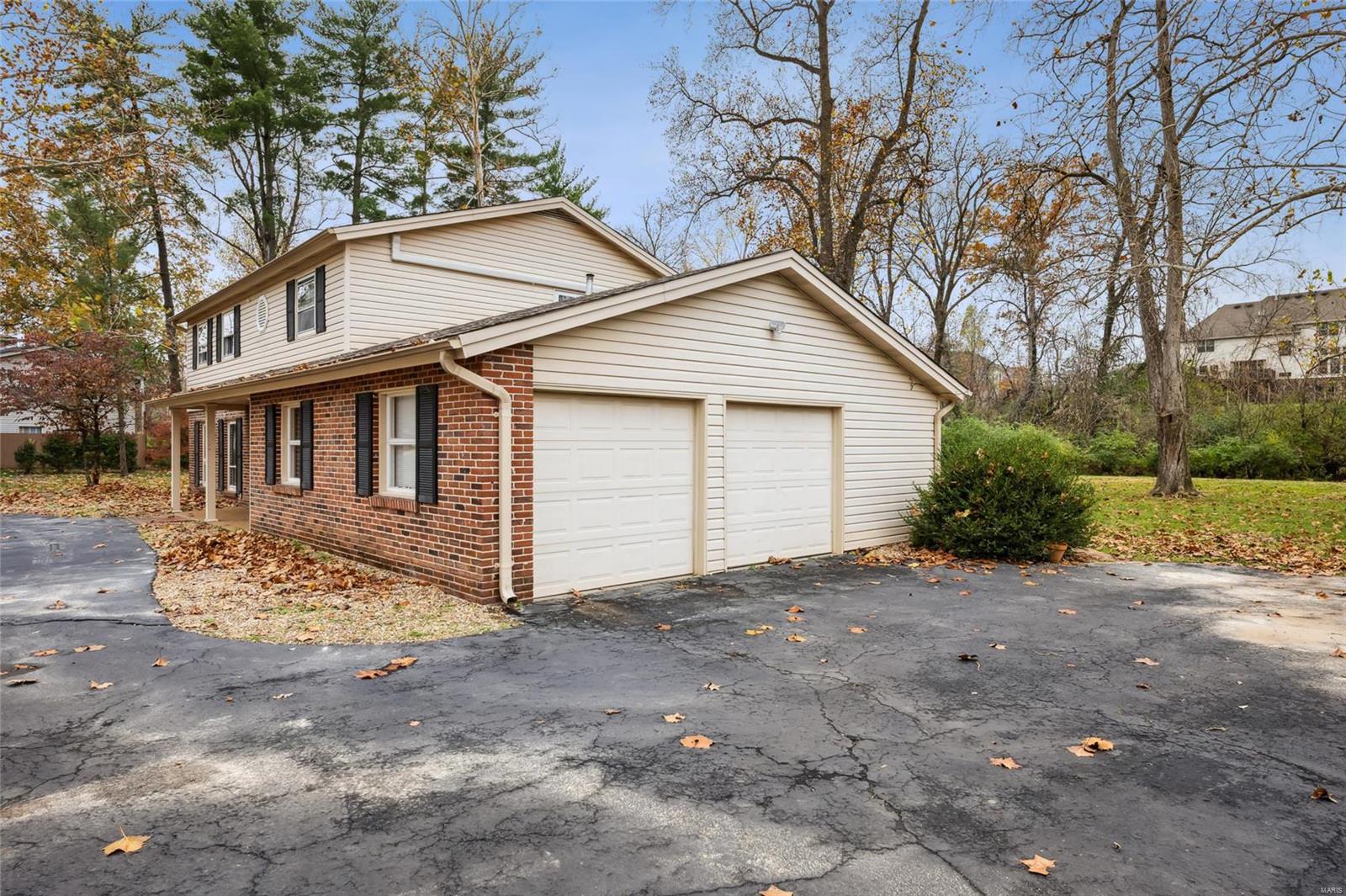 15 Chamblee Lane