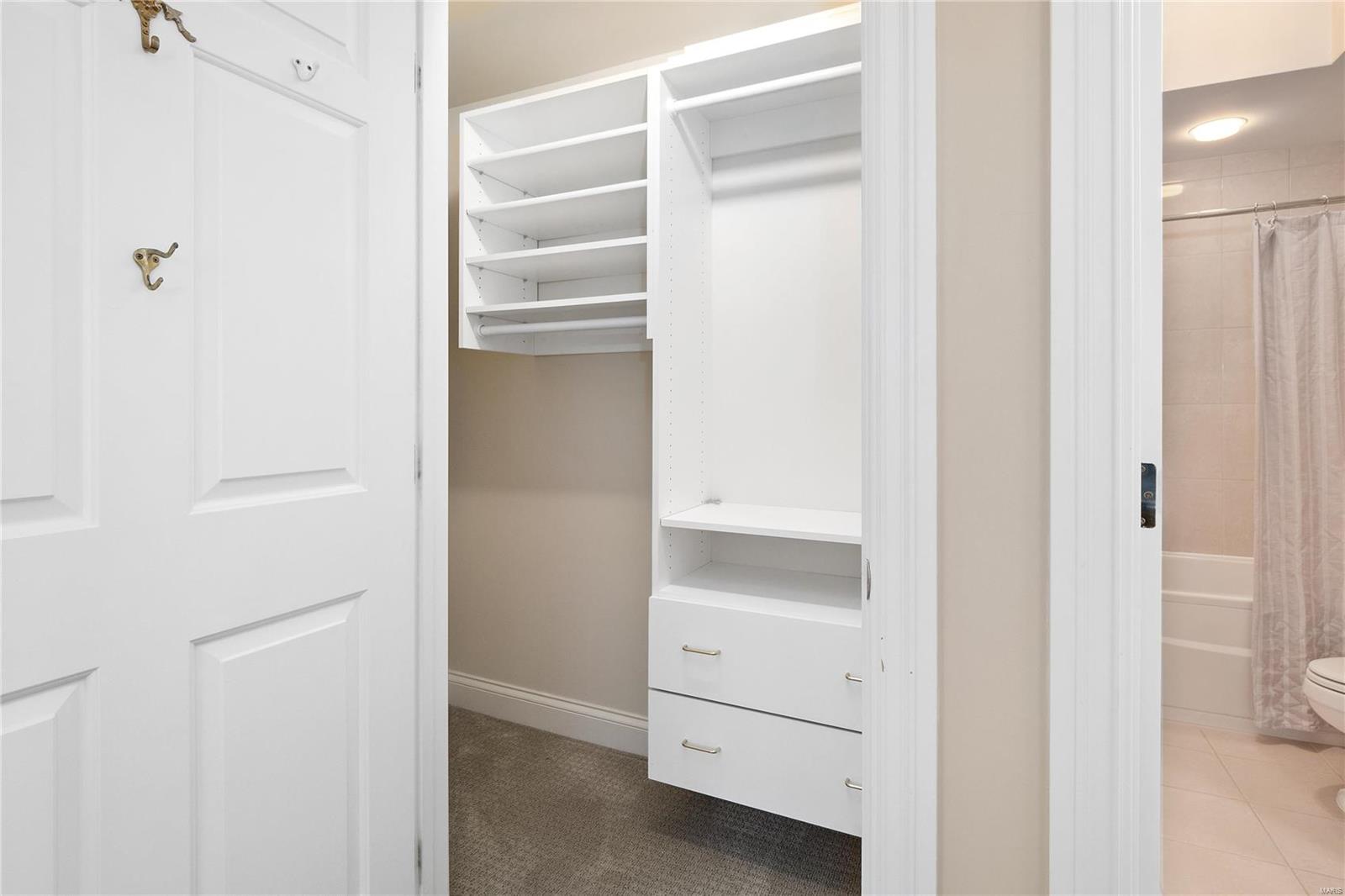 Shaw Place - Residential