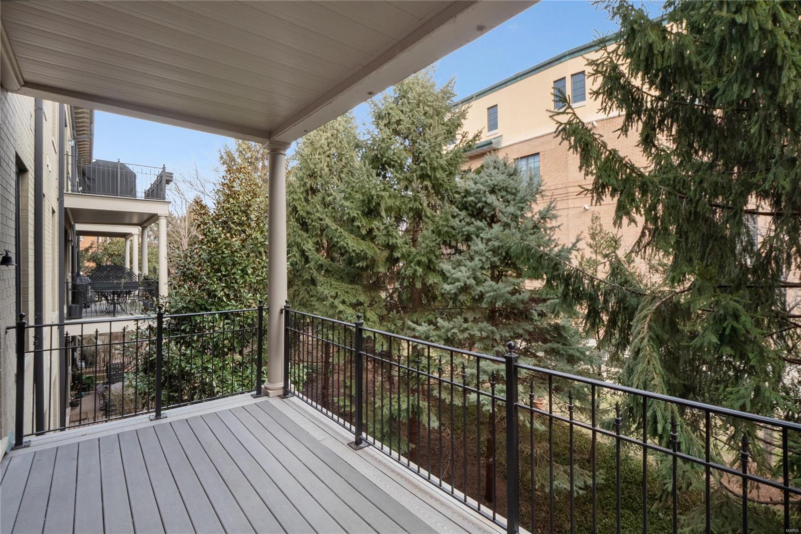 Shaw Place - Residential