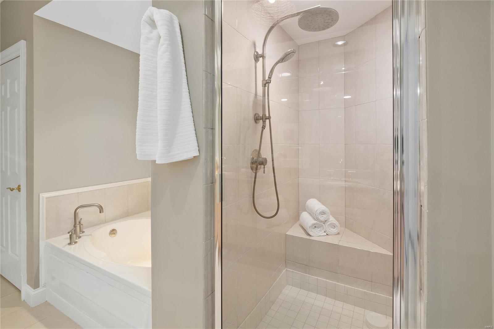 Shaw Place - Residential