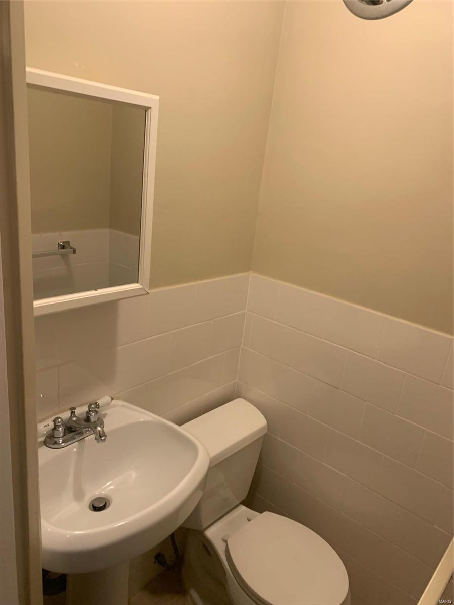 Tower Hill Condo Amd - Residential