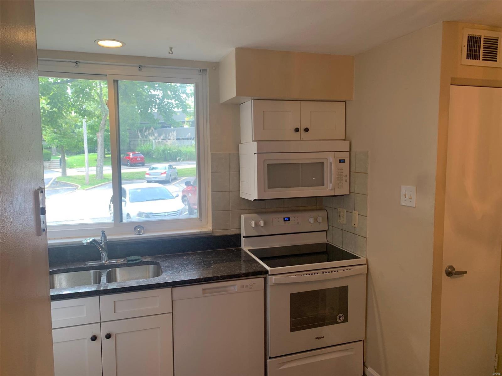 Tower Hill Condo Amd - Residential