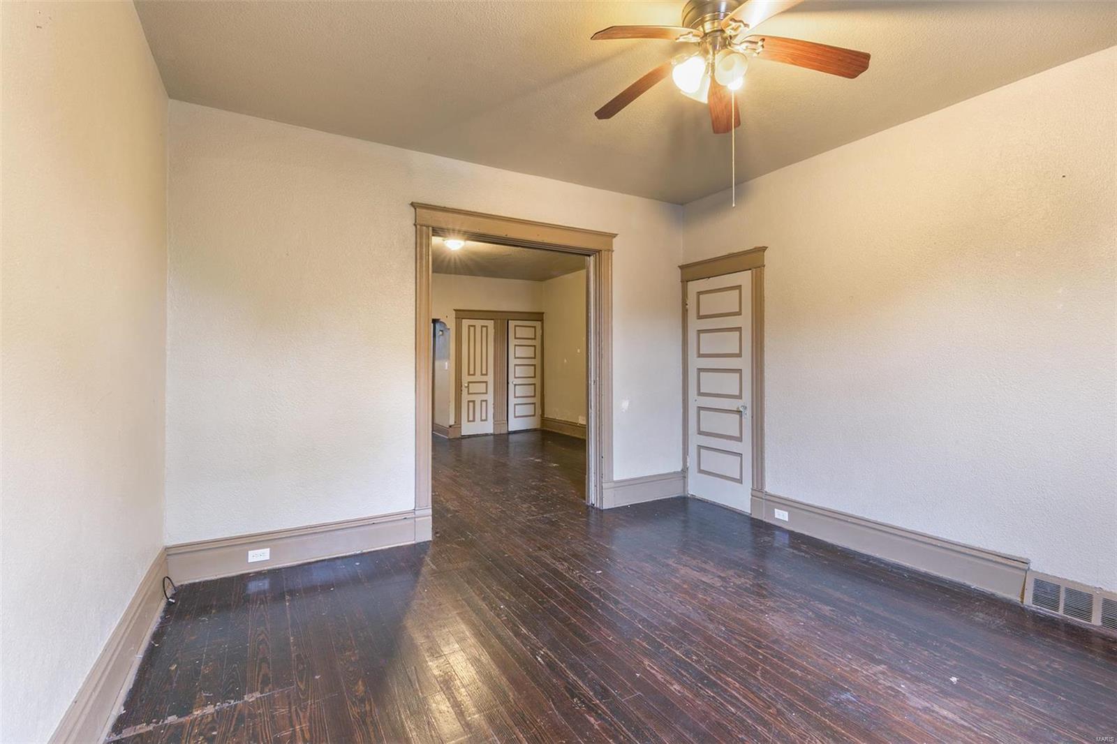 St Louis Commons Add - Residential Income