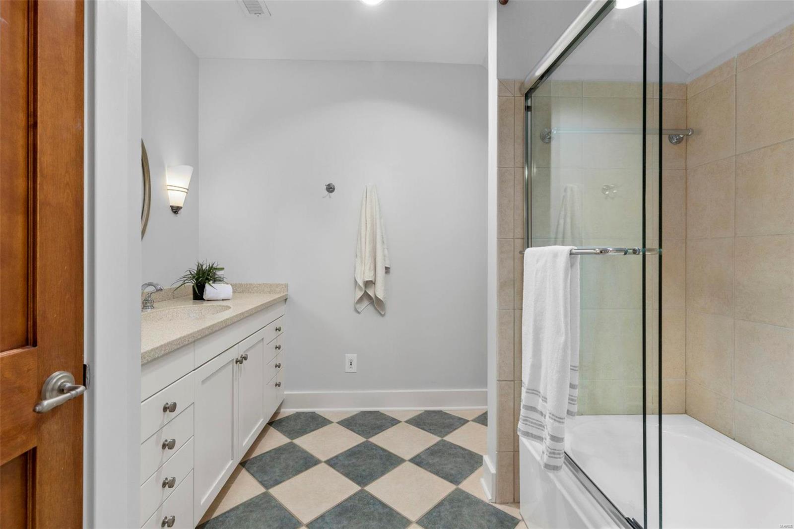 Oakleigh Add - Residential