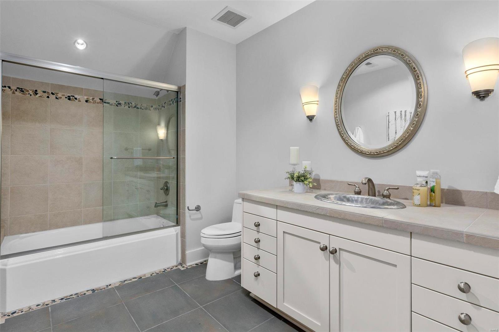 Oakleigh Add - Residential