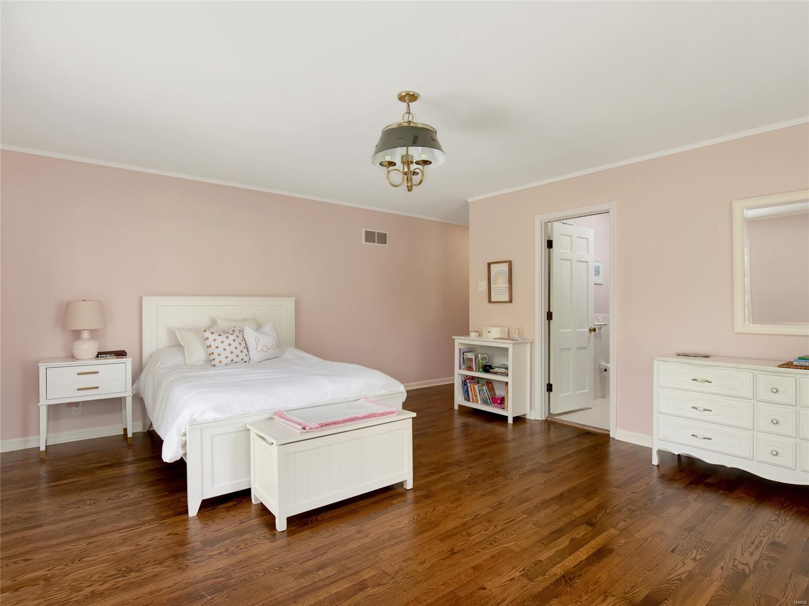 Old Warson Sub - Residential