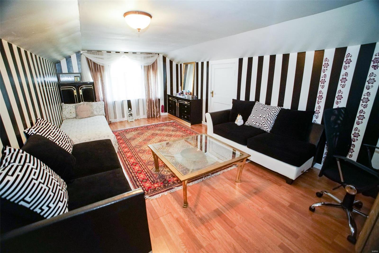 Kingshighway Park - Residential