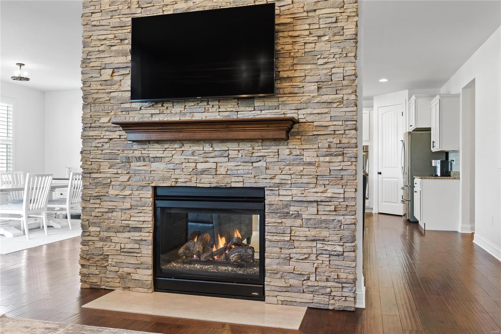 Chesterfield, Missouri 63005, United States, 5 Bedrooms Bedrooms, ,5 BathroomsBathrooms,Residential,Pending,22164