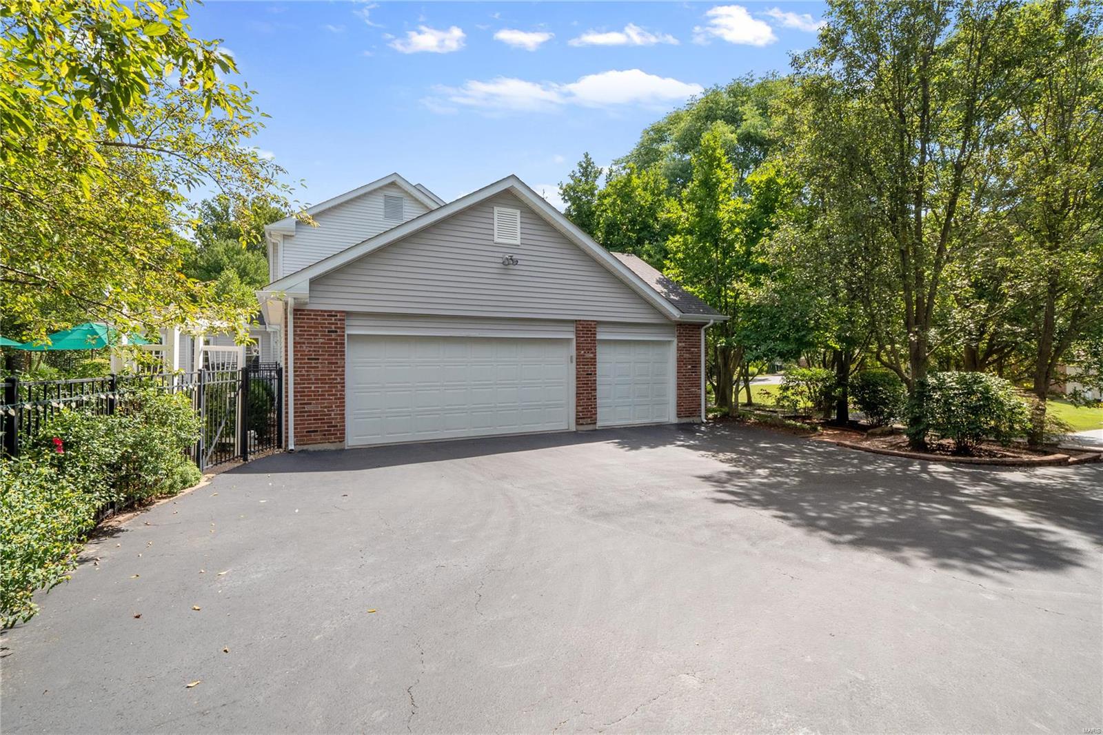 Forest Trails - Residential