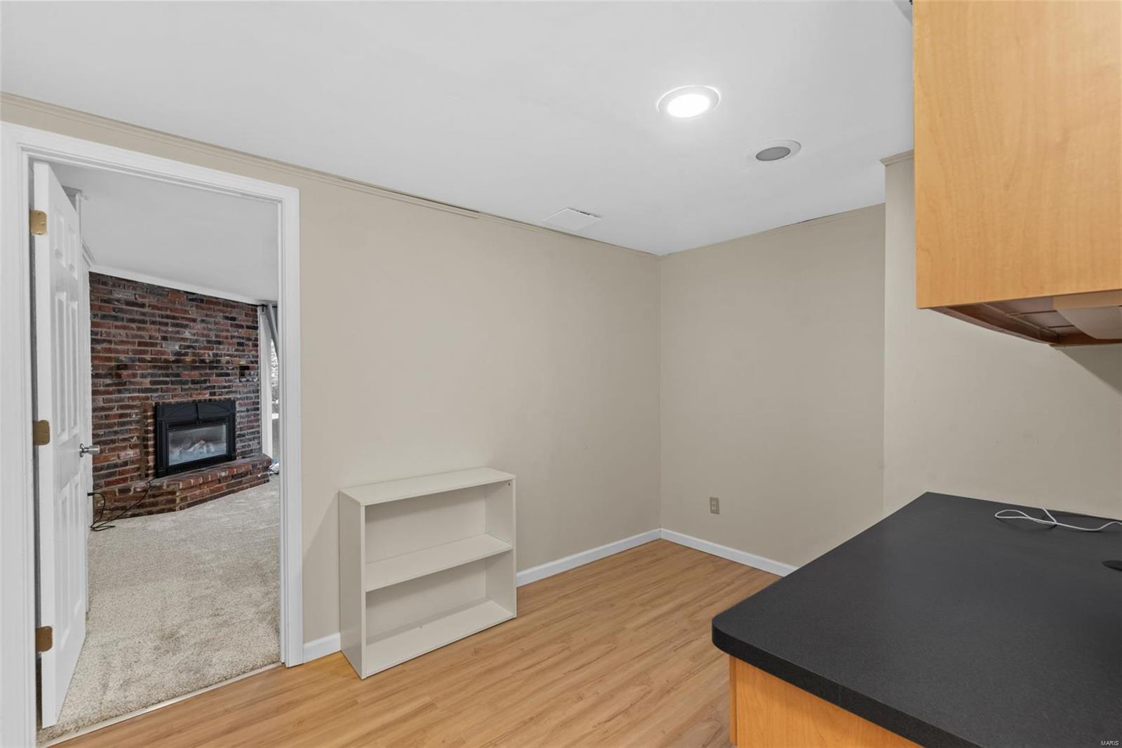 Kirkwood, Missouri 63122, United States, 3 Bedrooms Bedrooms, ,3 BathroomsBathrooms,Residential,Pending,123132