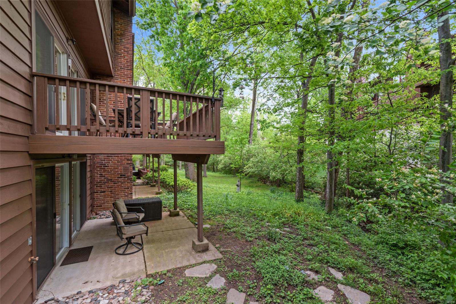 Kirkwood, Missouri 63122, United States, 3 Bedrooms Bedrooms, ,3 BathroomsBathrooms,Residential,Pending,123132