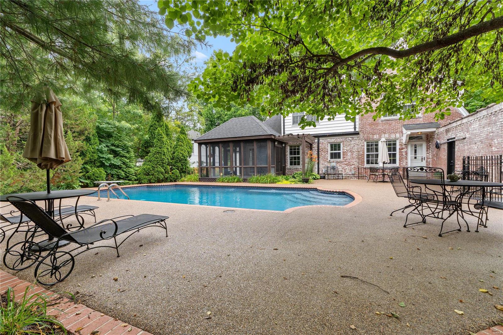 Willow Hill - Residential