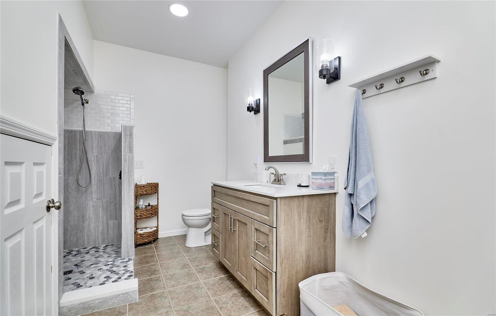 Hollow Hills - Residential