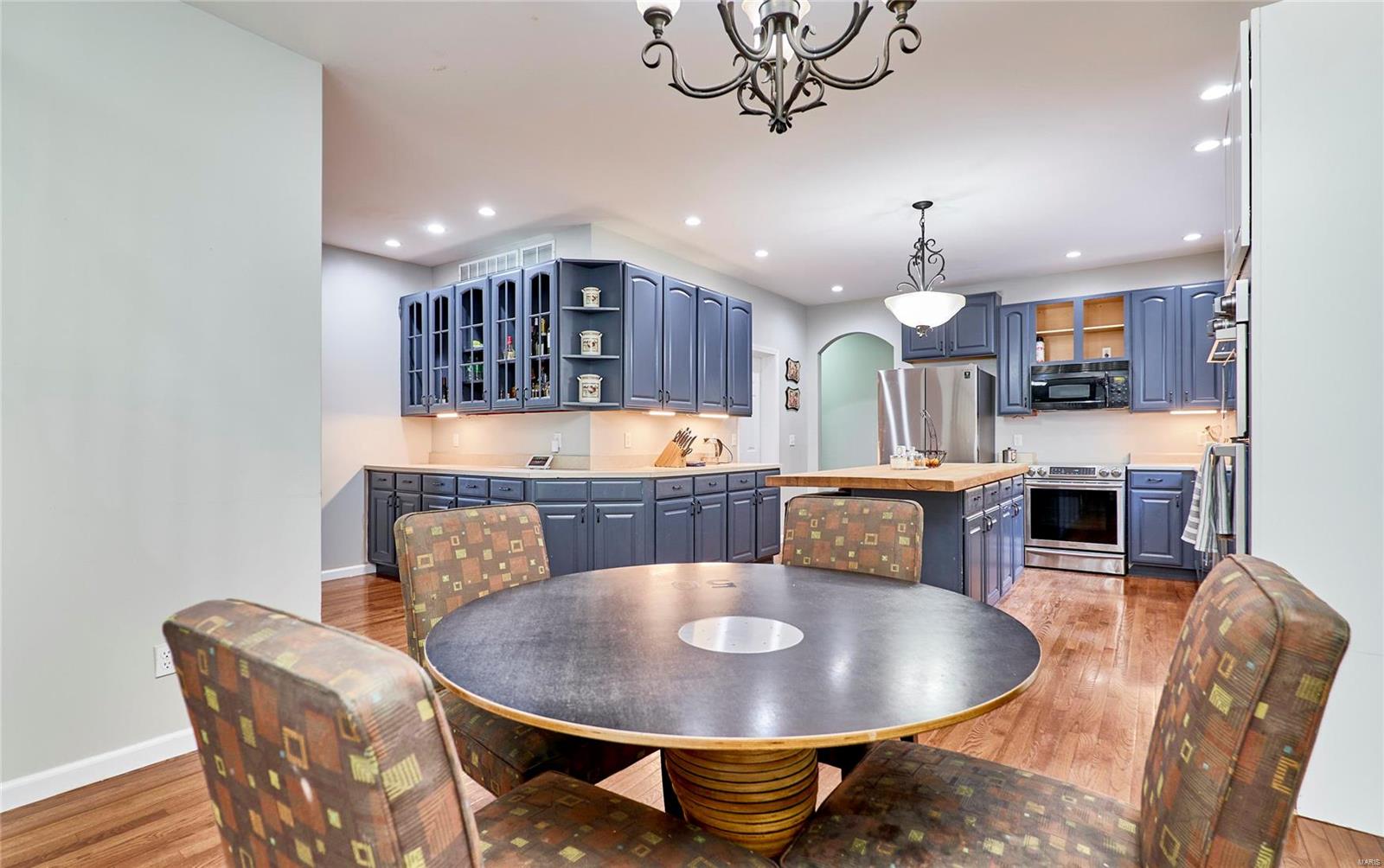 Hollow Hills - Residential