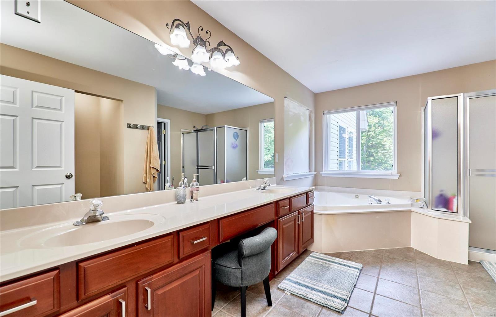 Hollow Hills - Residential