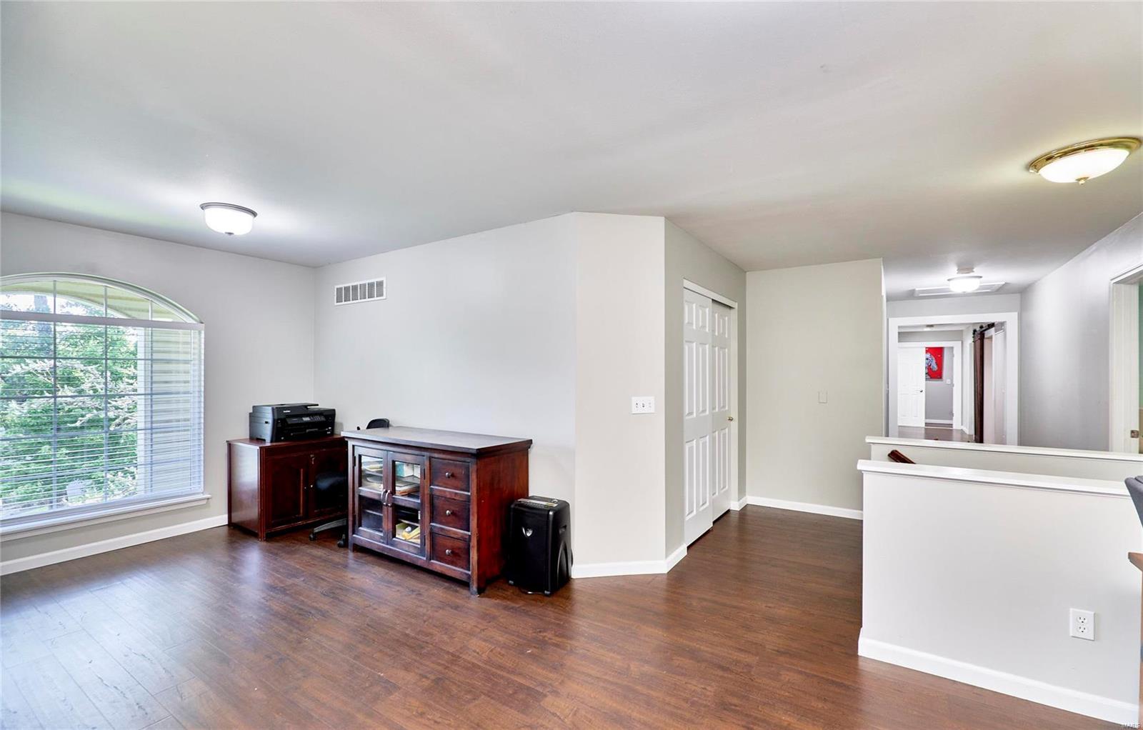 Hollow Hills - Residential