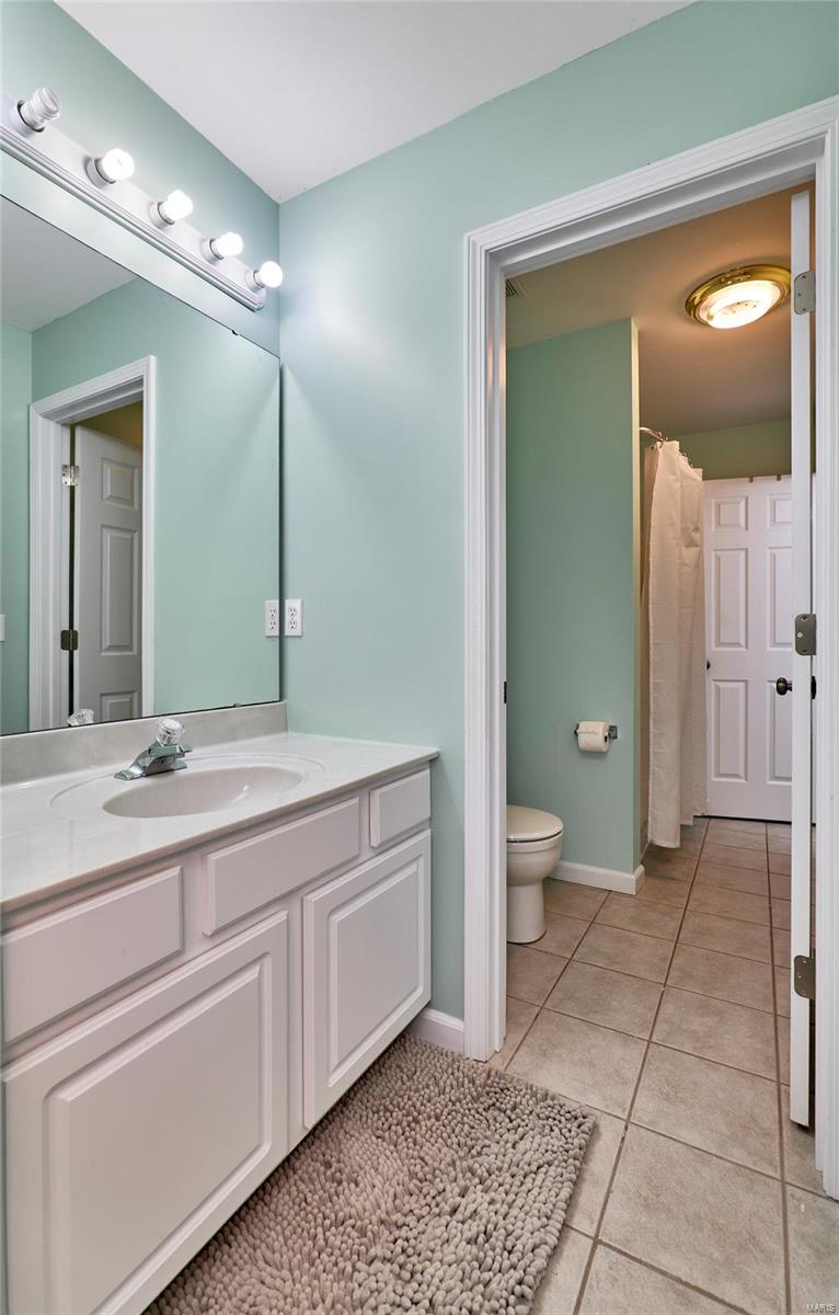 Hollow Hills - Residential