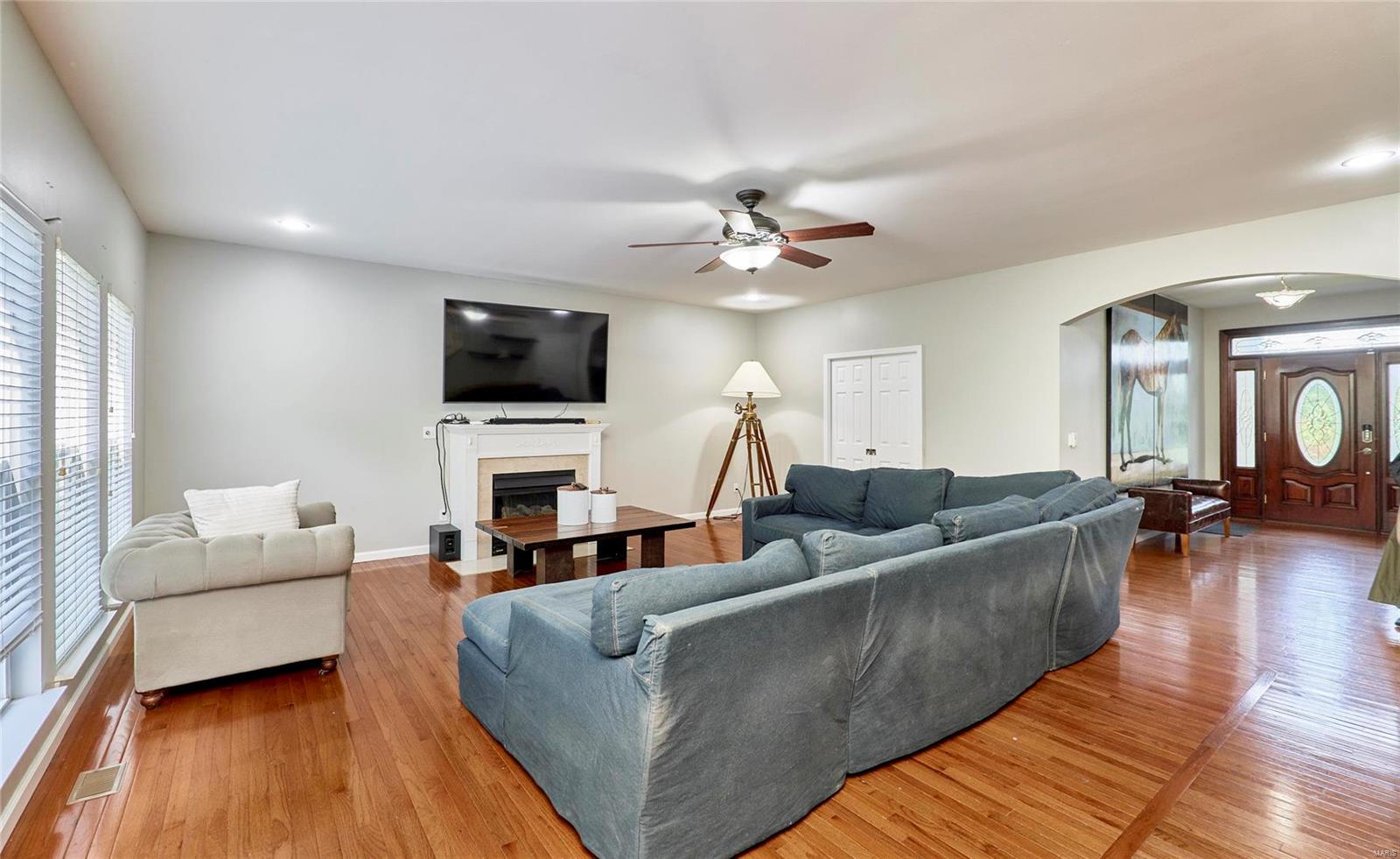 Hollow Hills - Residential