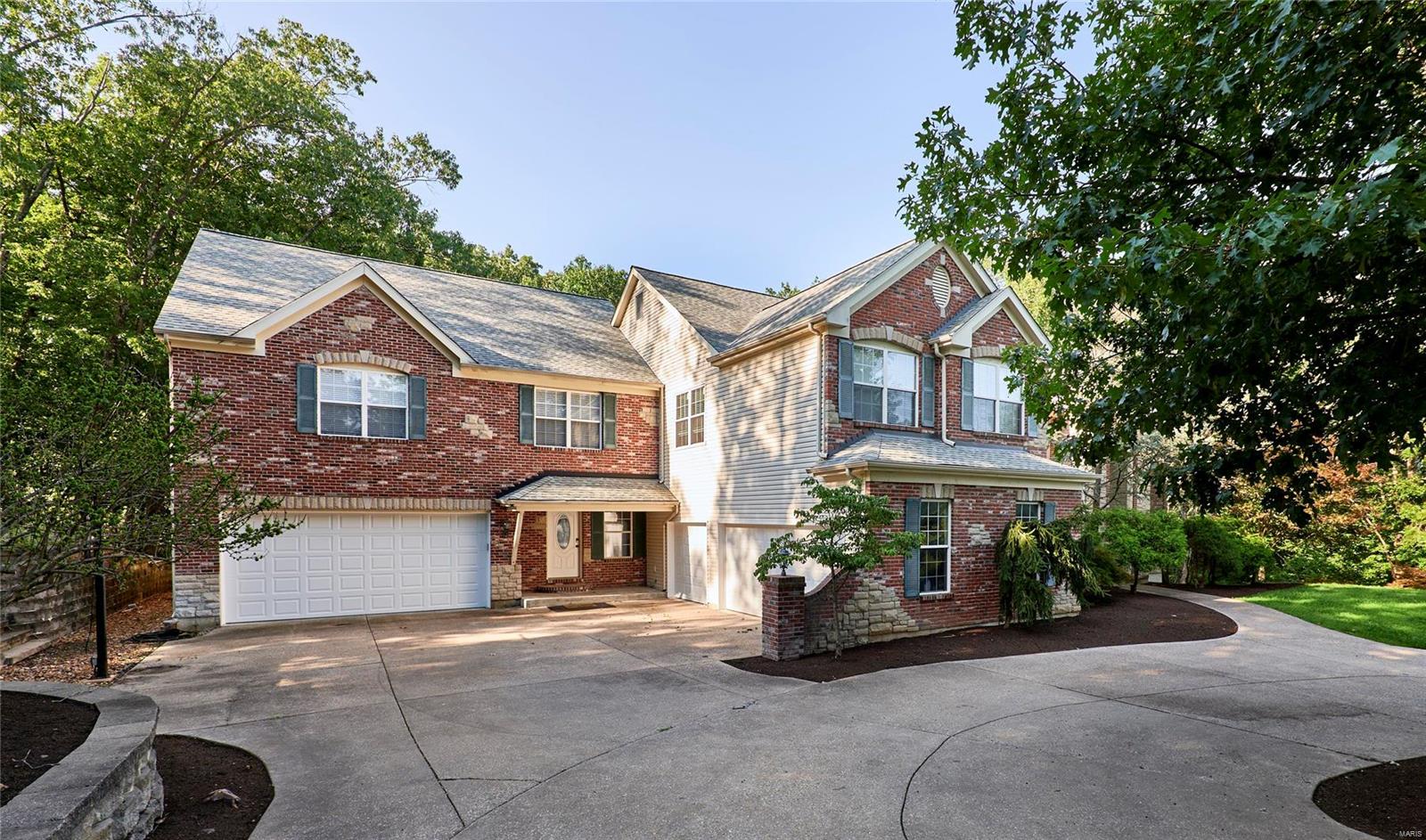 Hollow Hills - Residential