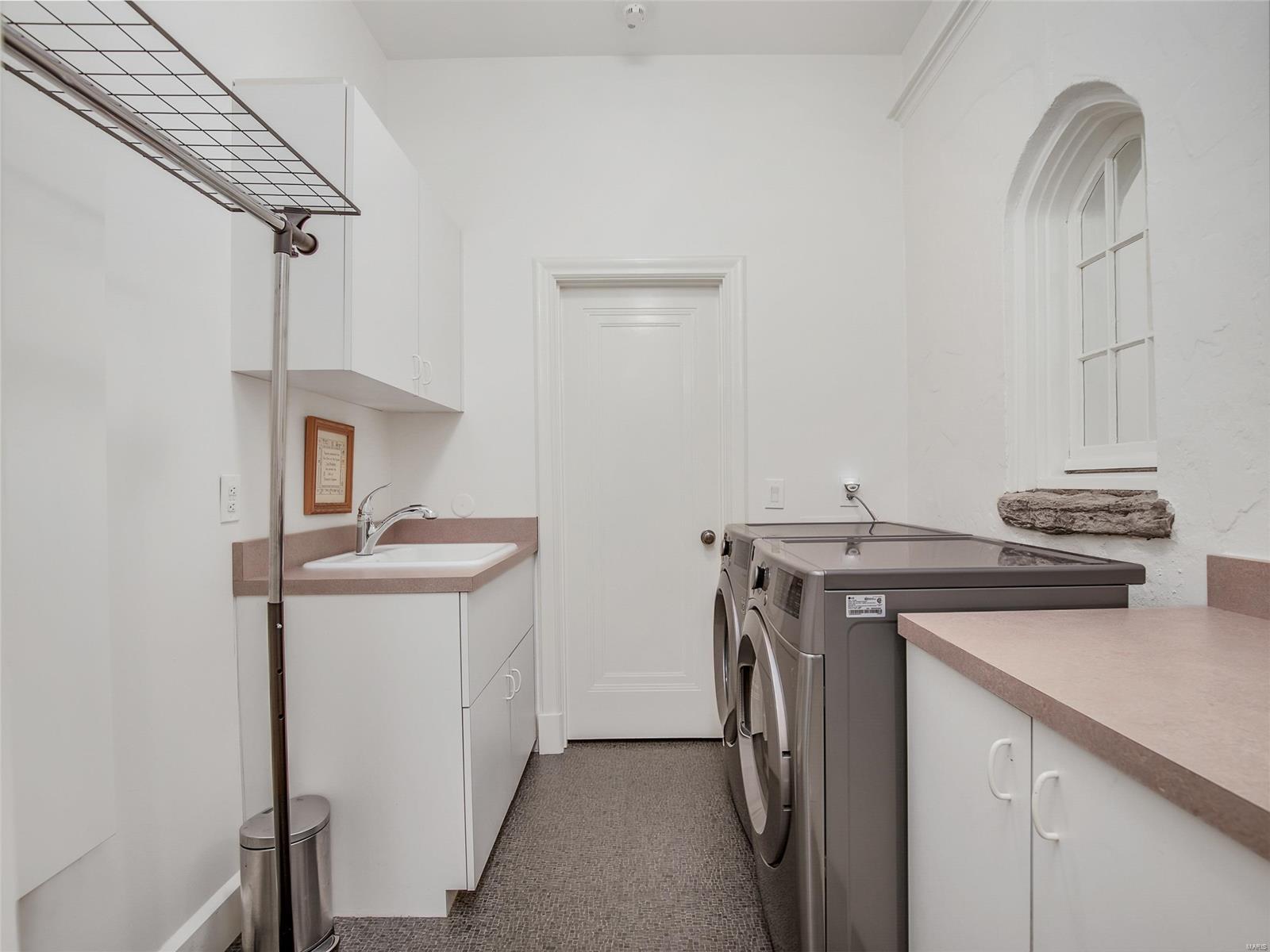 Sherwood Forest - Residential