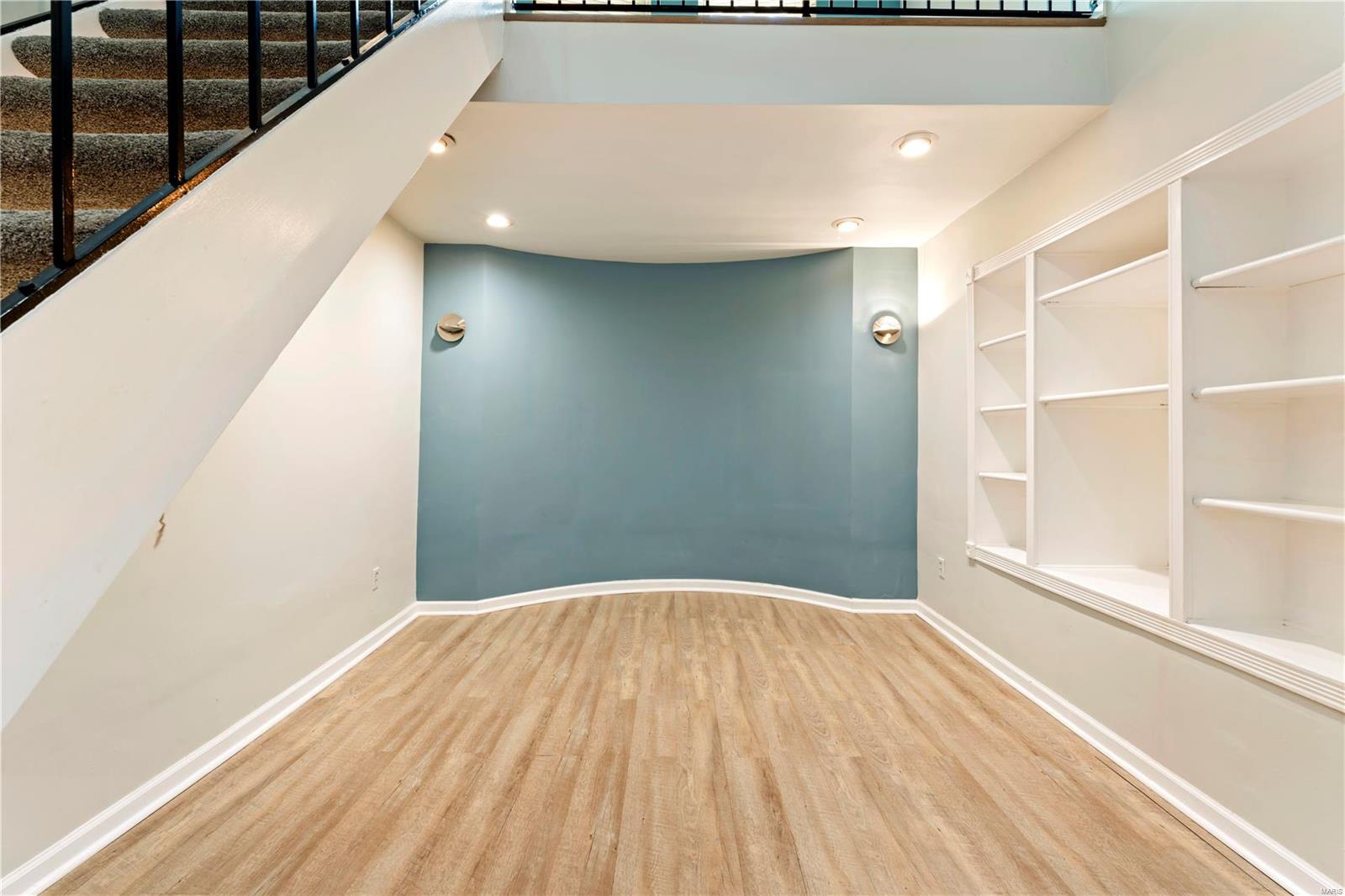 Lindells Add 02 - Residential