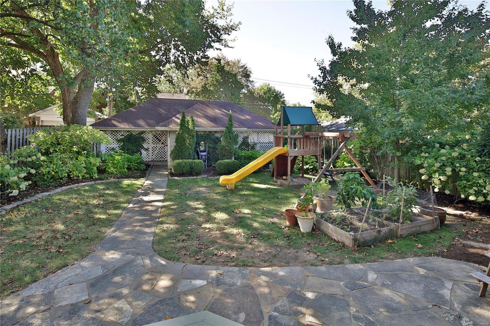 Hillcrest Amd - Residential