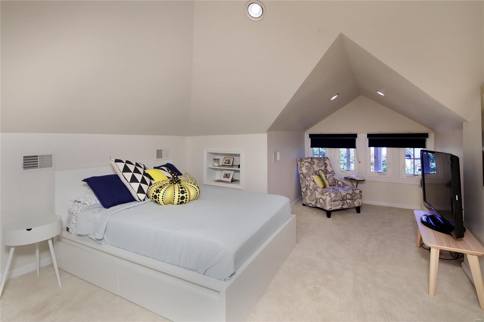 Hillcrest Amd - Residential