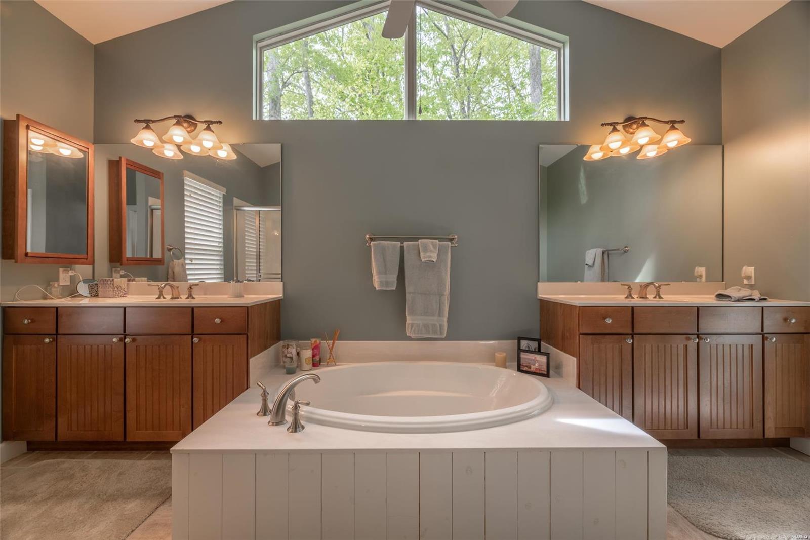 INNSBROOK ESTATES - Residential