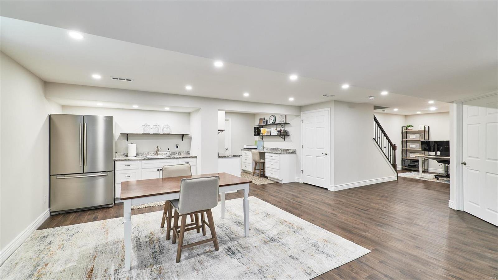 Lakeridge - Residential
