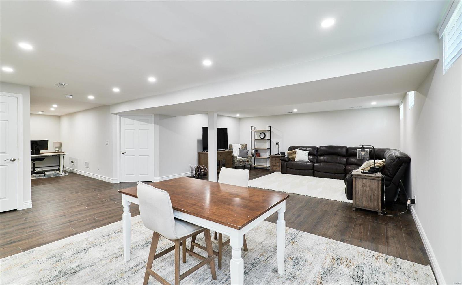 Lakeridge - Residential