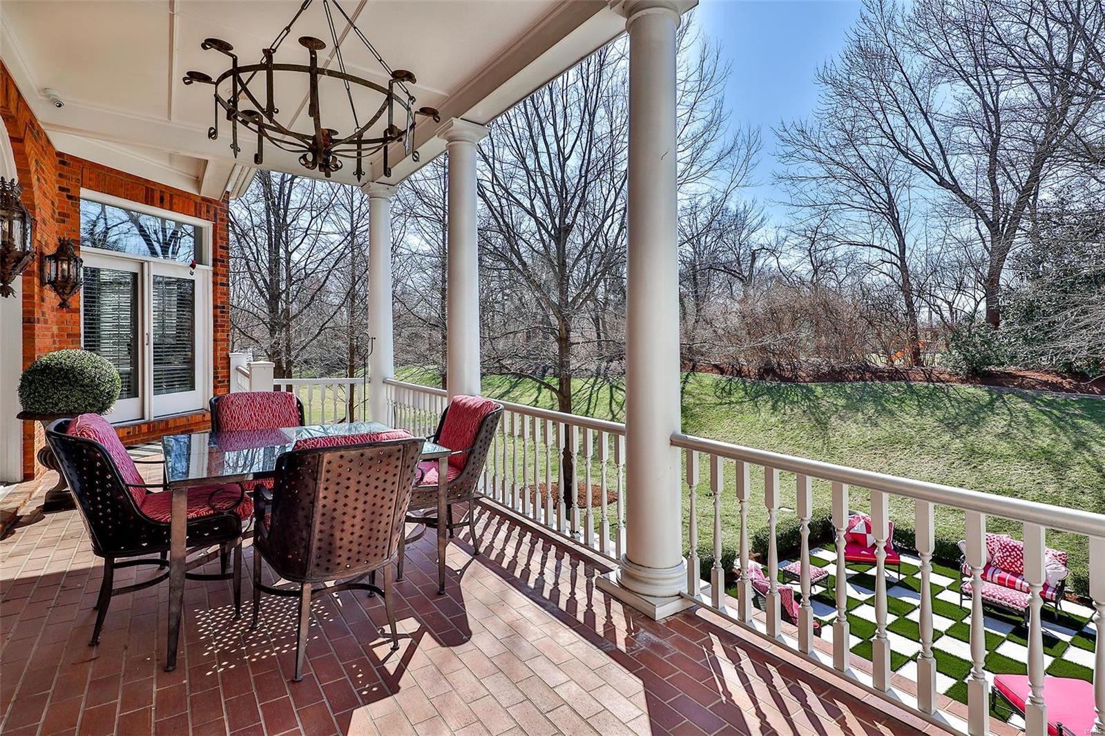 Manderleigh - Residential