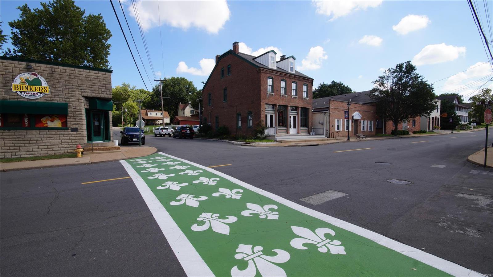 Old Town of St. Ferdinand - Residential Income