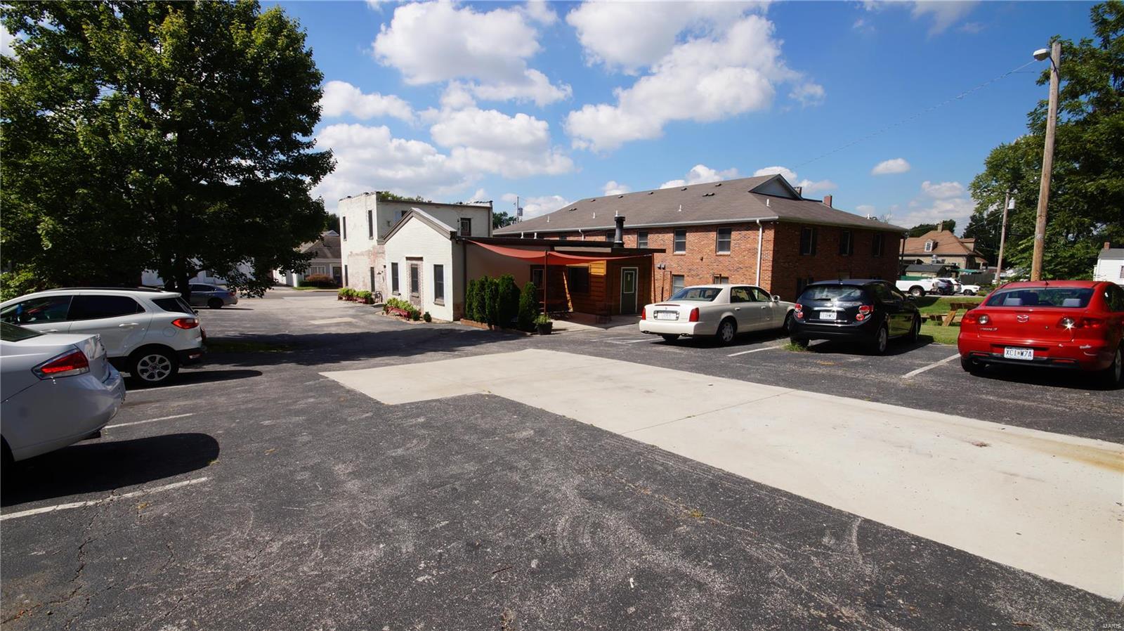 Old Town of St. Ferdinand - Residential Income