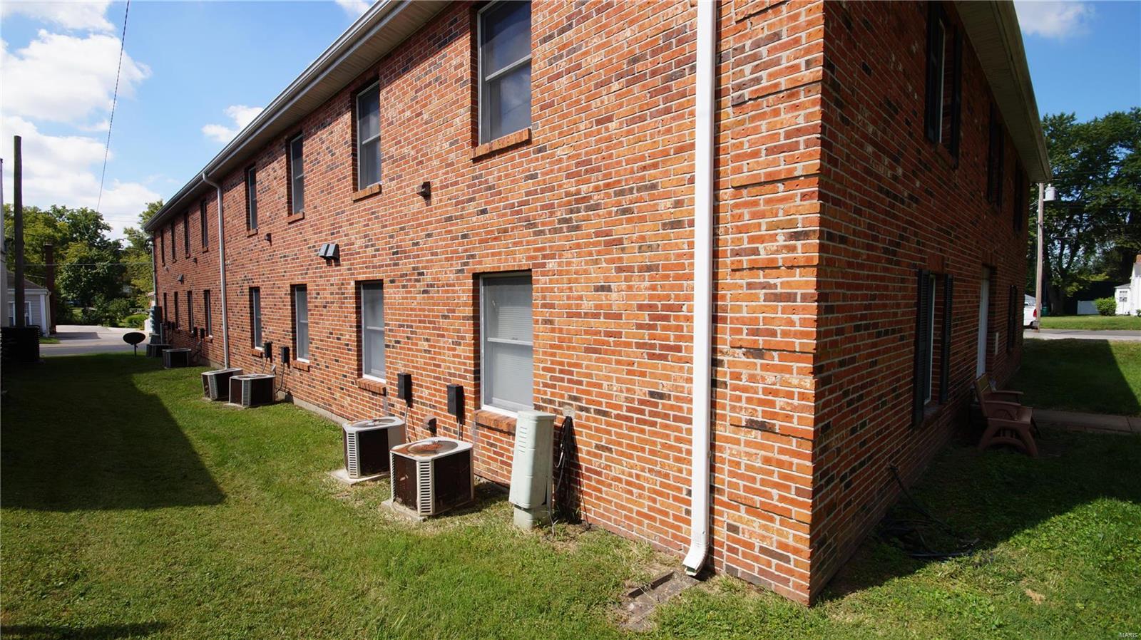 Old Town of St. Ferdinand - Residential Income