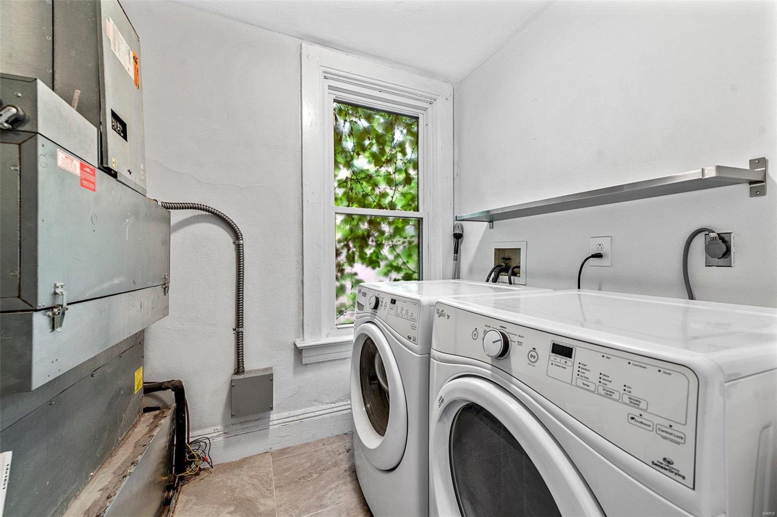 Compton Hill Place Add - Residential