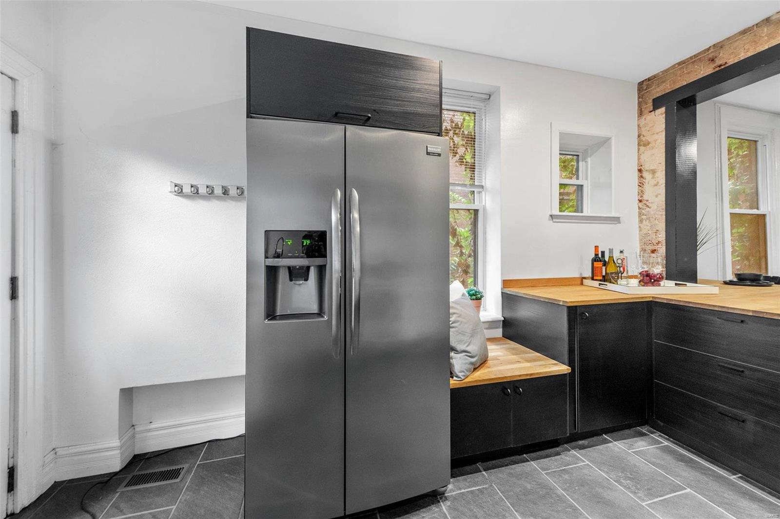 Compton Hill Place Add - Residential