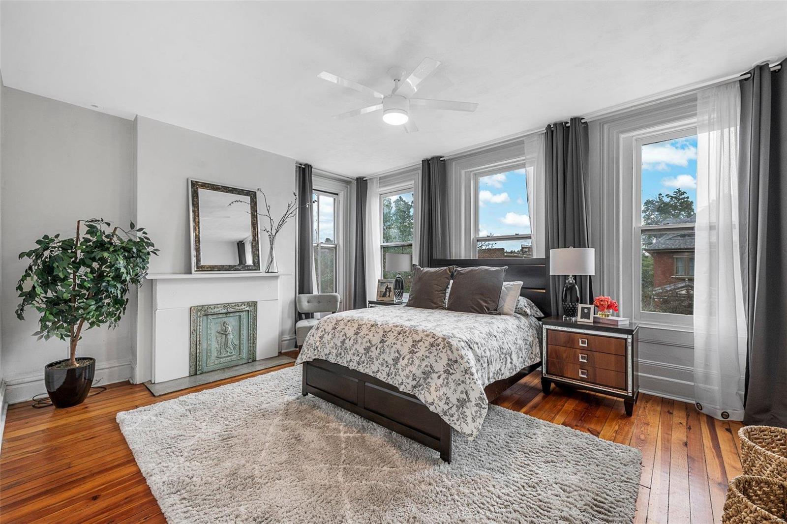 Compton Hill Place Add - Residential