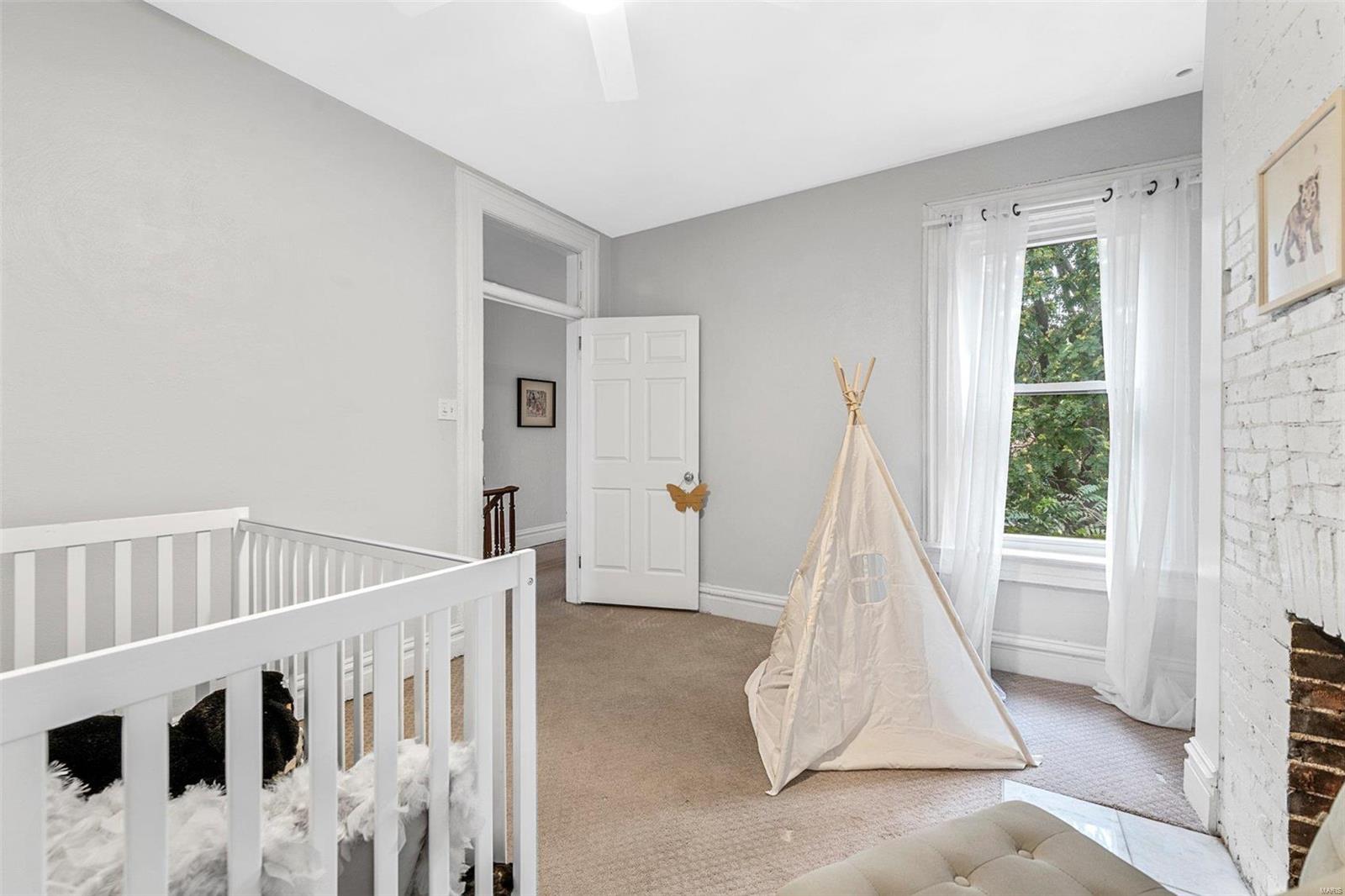 Compton Hill Place Add - Residential