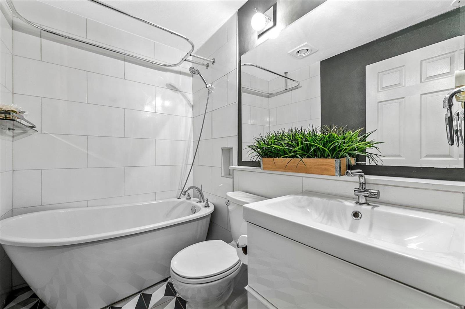 Compton Hill Place Add - Residential