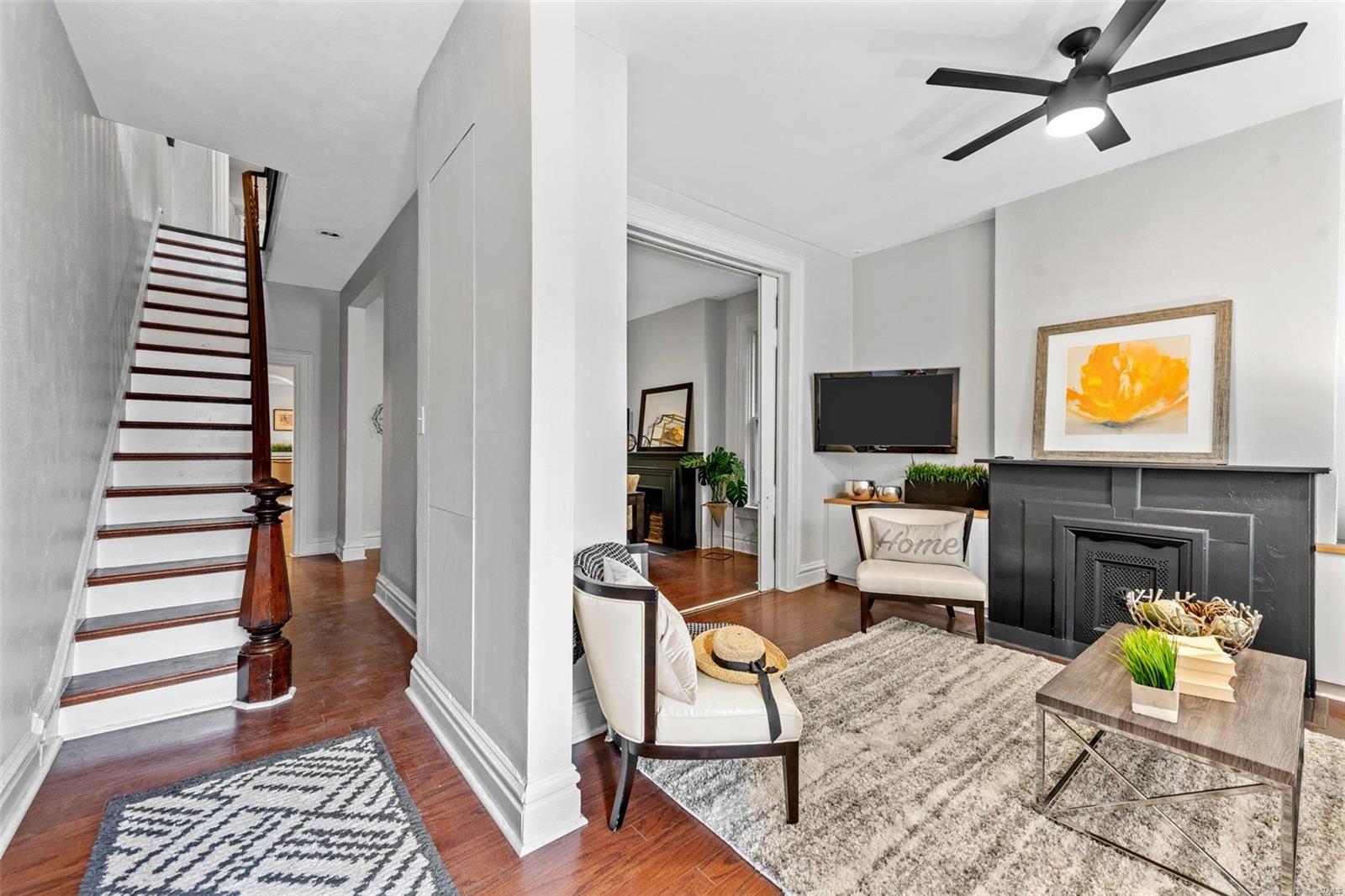 Compton Hill Place Add - Residential