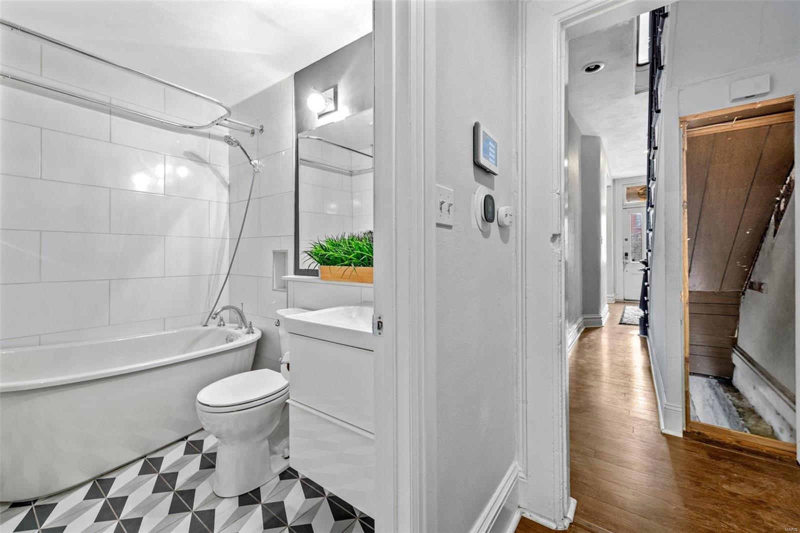 Compton Hill Place Add - Residential