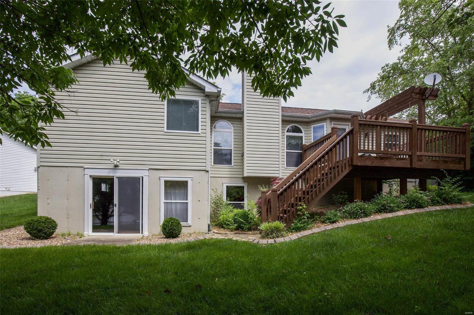 Lindys Landing - Residential