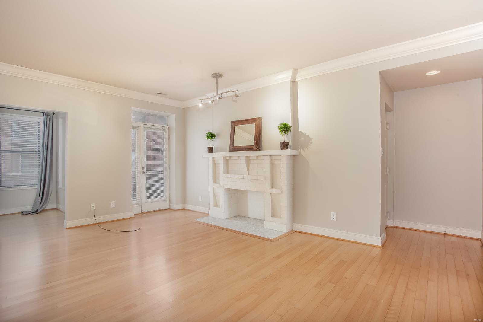 527 Clara Avenue 5