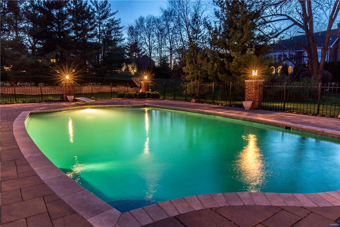 Barrington Place - Residential